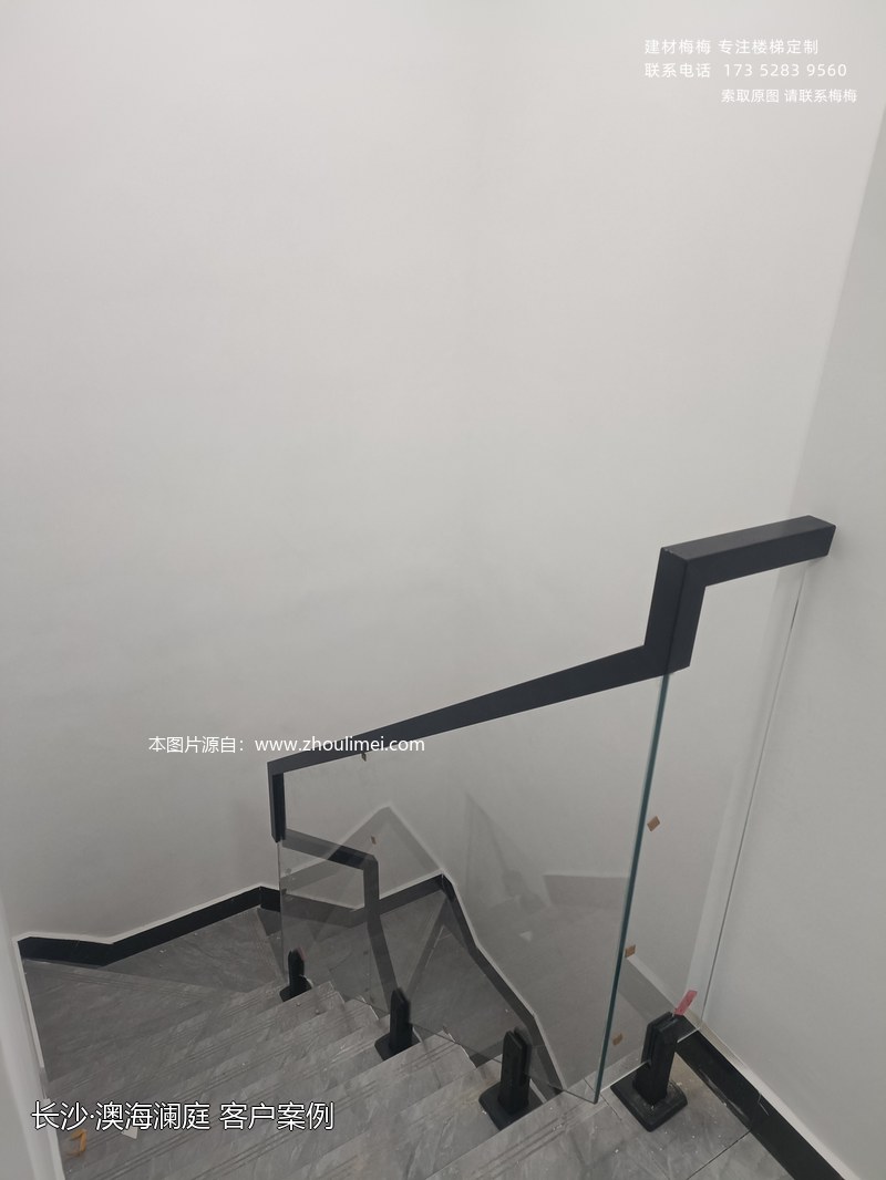 旋转楼梯