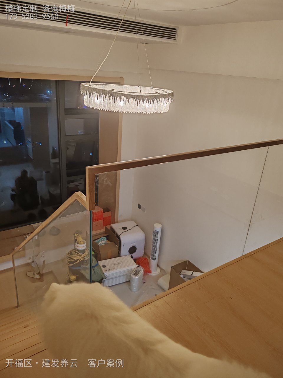 侧挂墙钉玻璃扶手超白玻极窄铝合金扶手面-长沙开福区建发养云公寓客户案例